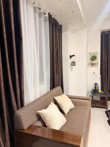 3bhk Penthouse nearby Sula vineyard Projector OTT