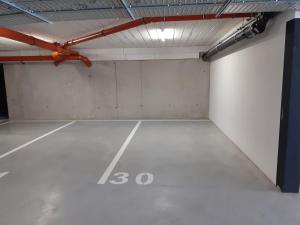 Beautiful and comfortable new apartment with parking space in Warsaw Bialoleka 20 minutes from city center by public transport