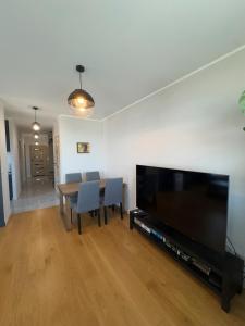 Zablocie - 2 bedrooms, living room, 2 balconies, view of the Vistula River