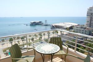 DOS Apartment - Sea View