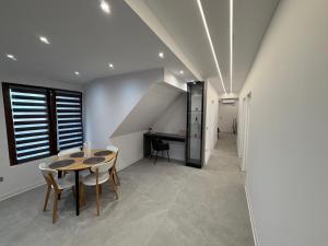 Wot Prestige Residence