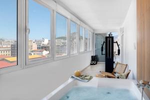 Modern Penthouse with Acropolis View