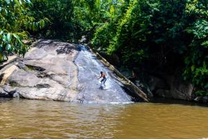 Balneário Rio Agua Viva - Chalé com Ventilador