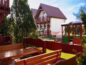 Year-round holiday home with fireplace and terrace