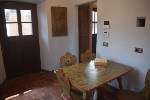 King size 1-bdr apartment close to Biella Candelo and La Bessa