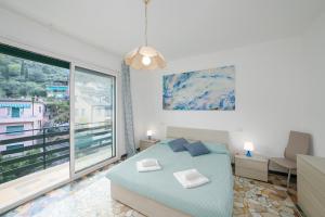 Stunning Apartment in a Villa near the beach