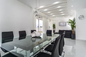 Ocean Pearl House Modern Gem Ocean view Home at Las Conchas