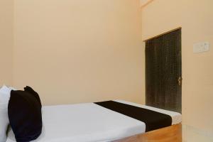 SPOT ON Ayansh Hotel