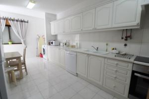 Spacious apartment in Portimão - 100 m² with terrace