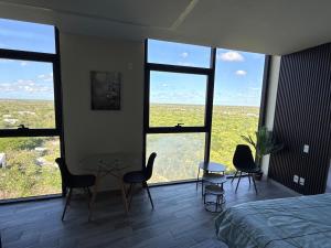 Condominium apartment in Torre Adamant Temozón Norte