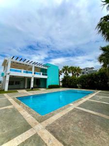 Beautiful apartment located near the airport