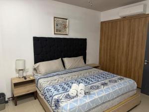 marina suites 305