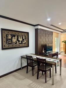 Karon Beach Deluxe Apartment with Private Rooftop Pool