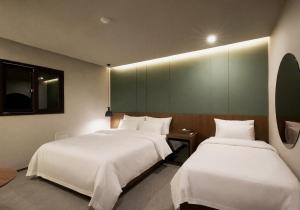 Lereve Hotel