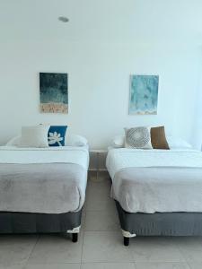 Estudio en Coronado, a pasos del mar, restaurantes, bares y cafés