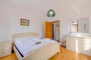 Boutique Terrace Apartment In The Center - Happy Rentals