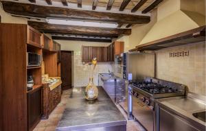 Stunning Home In Monte San Martino