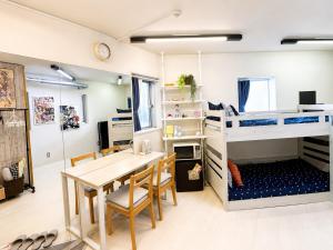 Hot Deal! Simple, no-frills room 3 guest