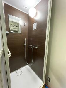 Hot Deal! Simple, no-frills room 3 guest