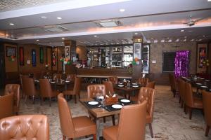 HOTEL SAPPHIRE INN