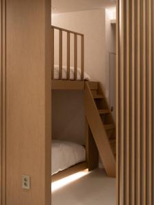 High End Luxury Room 2