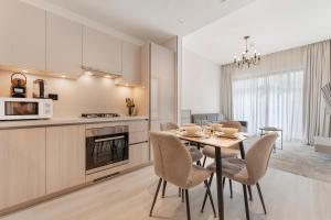One Bedroom Apartment in Sobha near Downtown