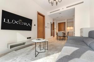 One Bedroom Apartment in Sobha near Downtown