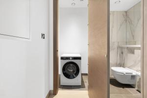 Modern 1 BR in Crest Grande Sobha Hartland