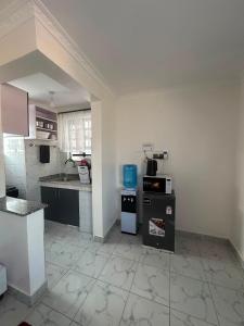 WayPoint Stays Modern Studio Apartment in Utawala near JKIA Airport & SGR Terminus -Free Parking & Fast WIFI