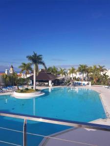 Tenerife Paradise With Heated Pool