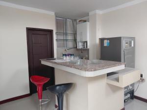 Central modern and comfortable Suite B