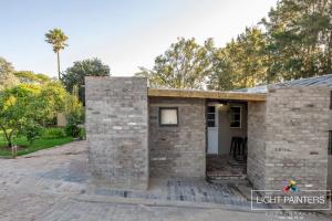 The Hill Cottage - La Colina Accommodation & Venue