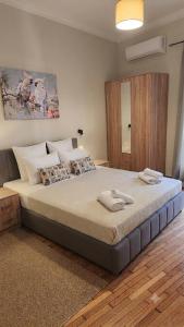 Platia 3BR Heart of Athens