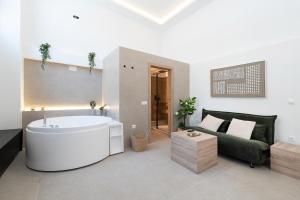 Málaga ROSE Luxe Jacuzzi 7 - BY N&N LUXE PROPERTIES