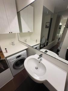 Lumina I Cozy 2-room Apart near the Center I 4 guests