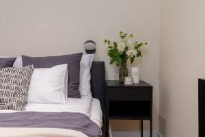 Cozy Corner by Cozyplace