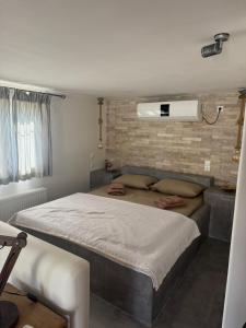 Villa M M