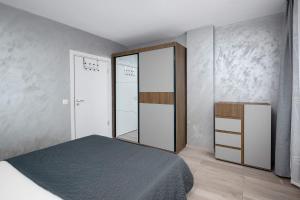 Stylish 1BD Apartment with Fully Equipped Kitchen & Balcony by Flаt Mаnаgеr
