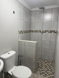 Checked Inn 41F2