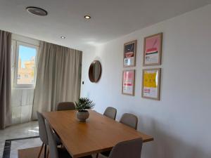 Apartamento Exclusivo de Diseño y piscina en centro de Torremolinos