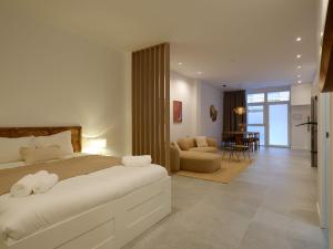 Milos cozy, family-friendly apartment in Patraix