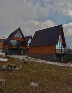 Guesthouse Elli & Cottages