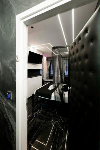 black moon roma