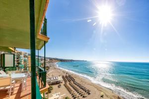 Carvajal Luxury apartment in first line