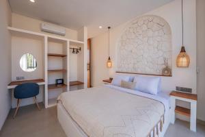 Molinucos Villa 3BR Rooftop with Ocean View