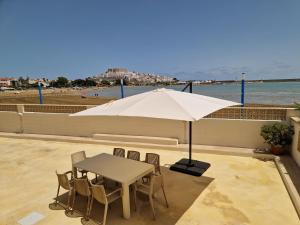 Villa Brisamar - On the beach