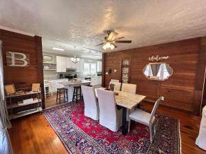 Salt and Oak Charming Southern