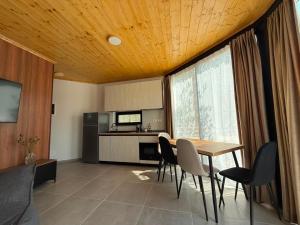Octerra Villa with a Jacuzzi - Lake & Mountain View