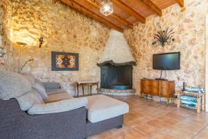 GARRIGA DALCUDIOLA - Fantastic villa in Santa Margalida with private pool - free Wi-Fi