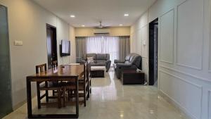 Ocean 701- 3BHK SeaFacing Apartment